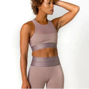 Beloforte Coco Sports Bra in Dusty Rose. Racerback. Size XS. NWT!